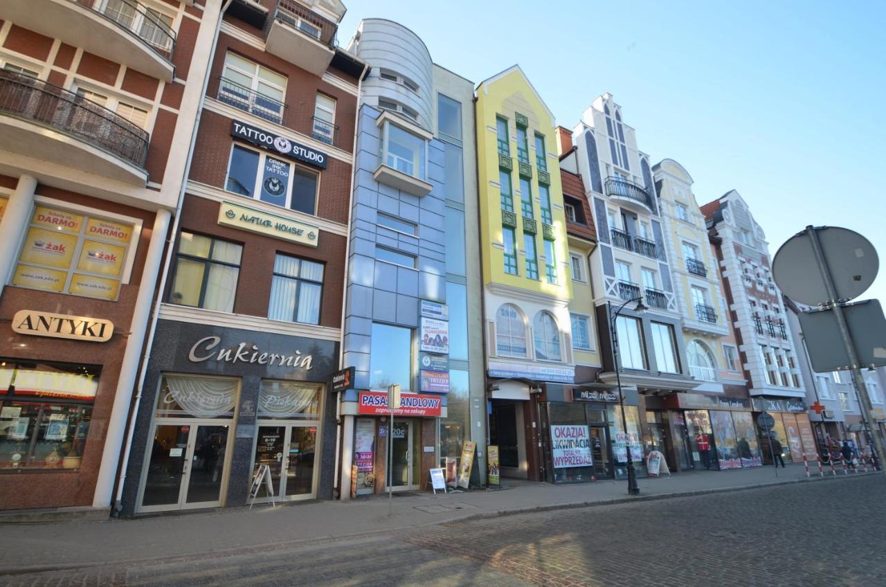 -- Manhattan -- Centrum -- Starowka -- Kolobrzeg Luaran gambar
